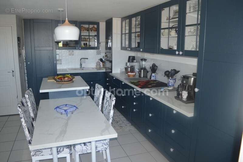 Appartement à vendre 4 pièces GUJAN MESTRAS (33) - photo 4