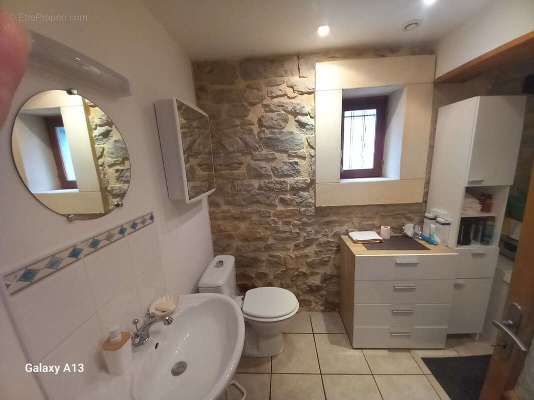 Appartement à AZILLE