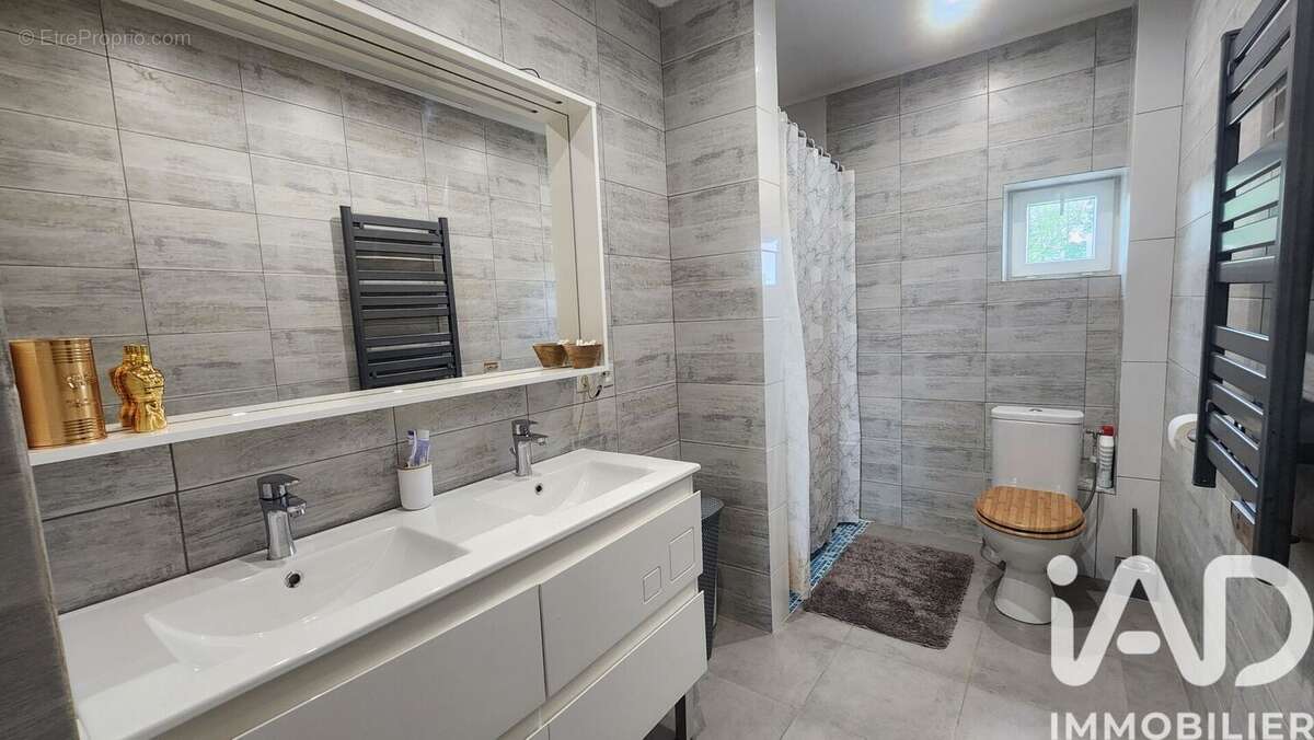 Maison 103 m² à Graval  - photo 6