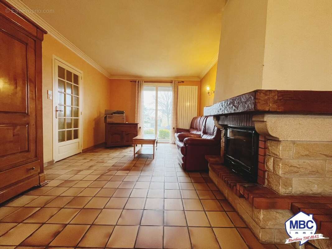 Maison à TREMENTINES