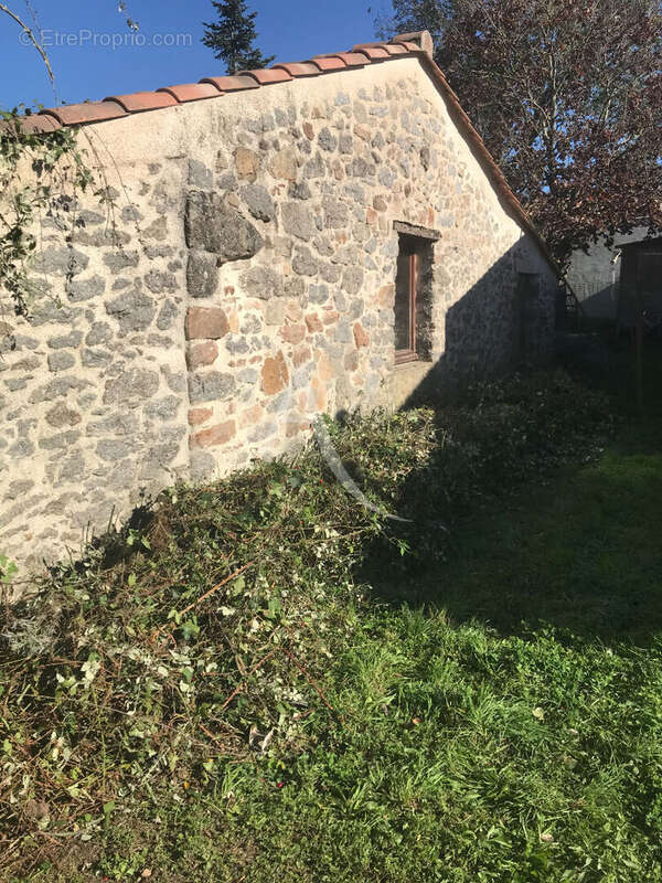Maison à SAINT-AVAUGOURD-DES-LANDES
