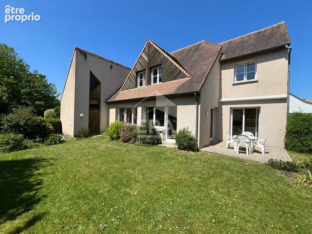 Photo Maison à Coulaines au prix de 377 280€