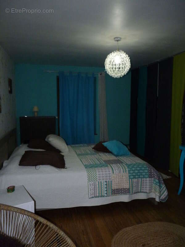Maison 200 m² à Novion-Porcien  - photo 6