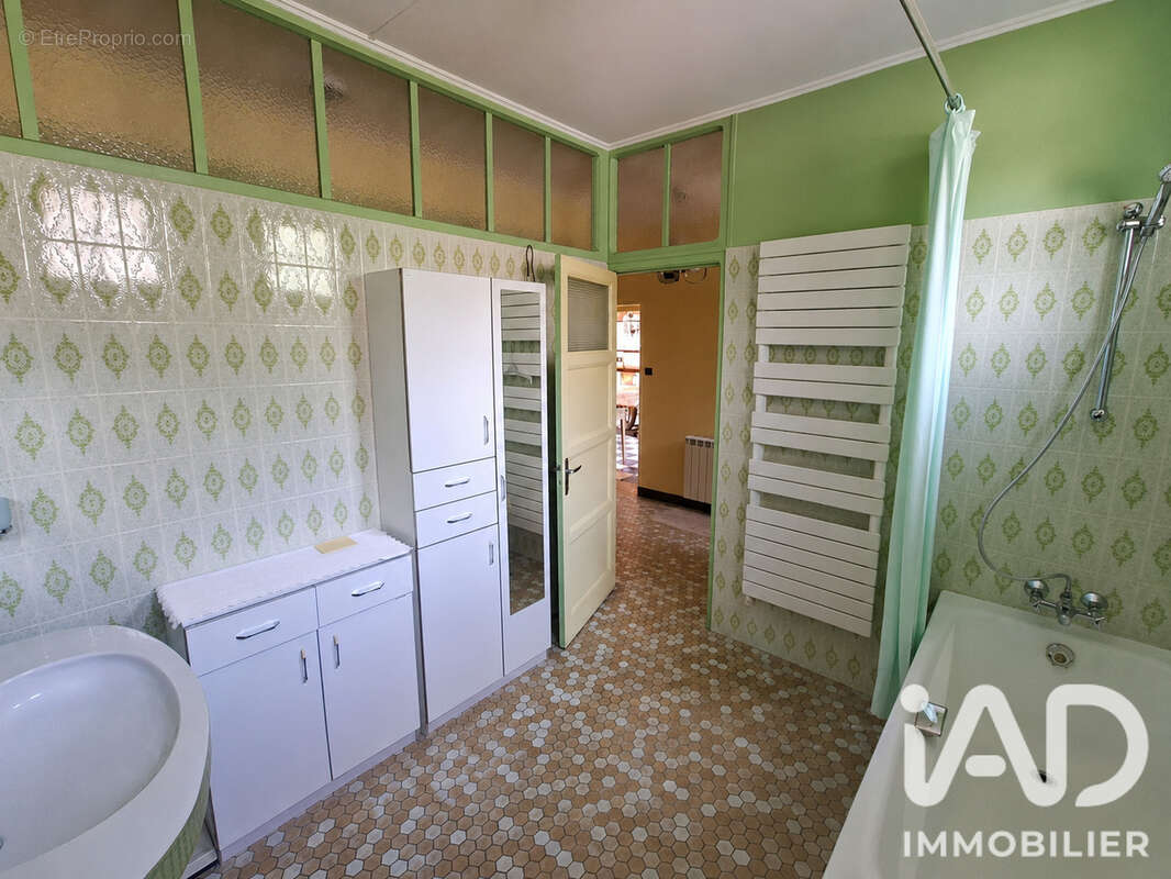Maison 119 m² à Fretterans  - photo 8