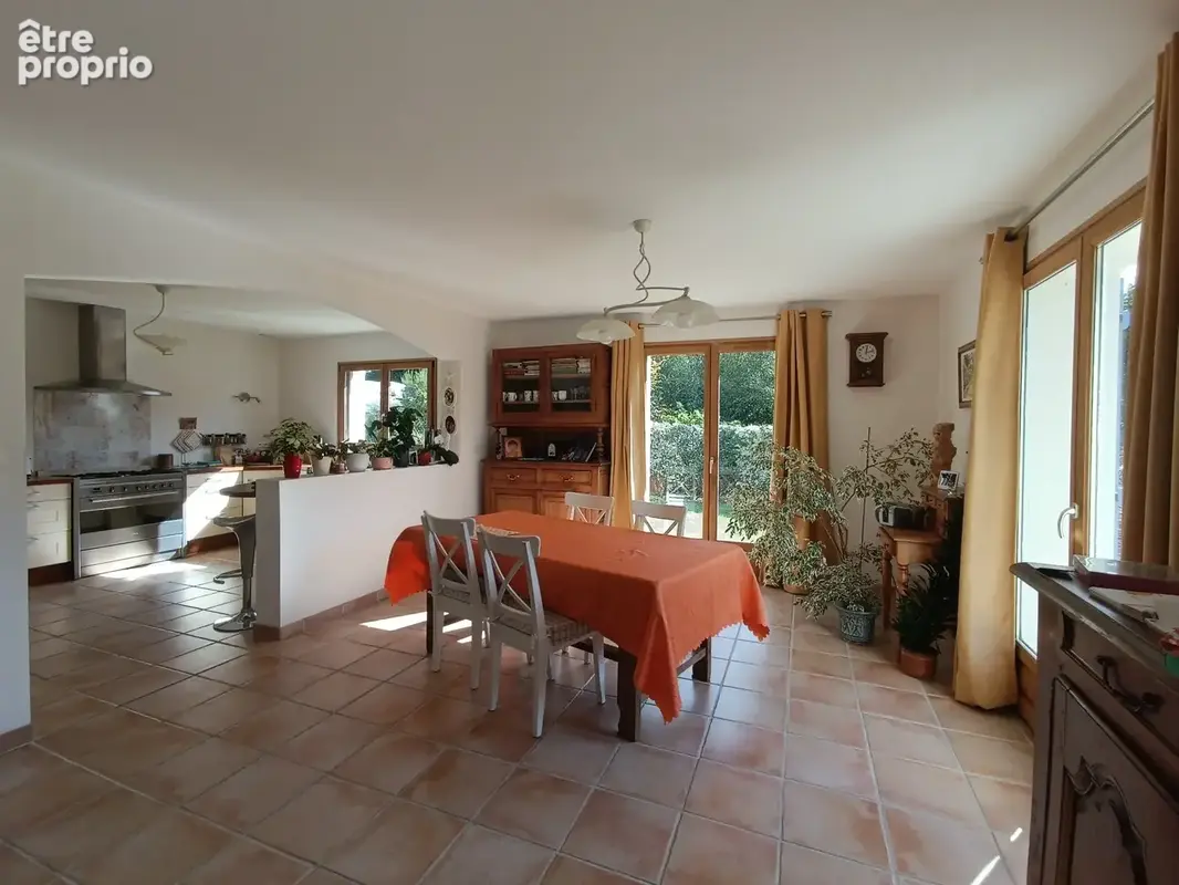 Grande maison à vendre 8 pièces (6 chambres) Berrien - photo 12