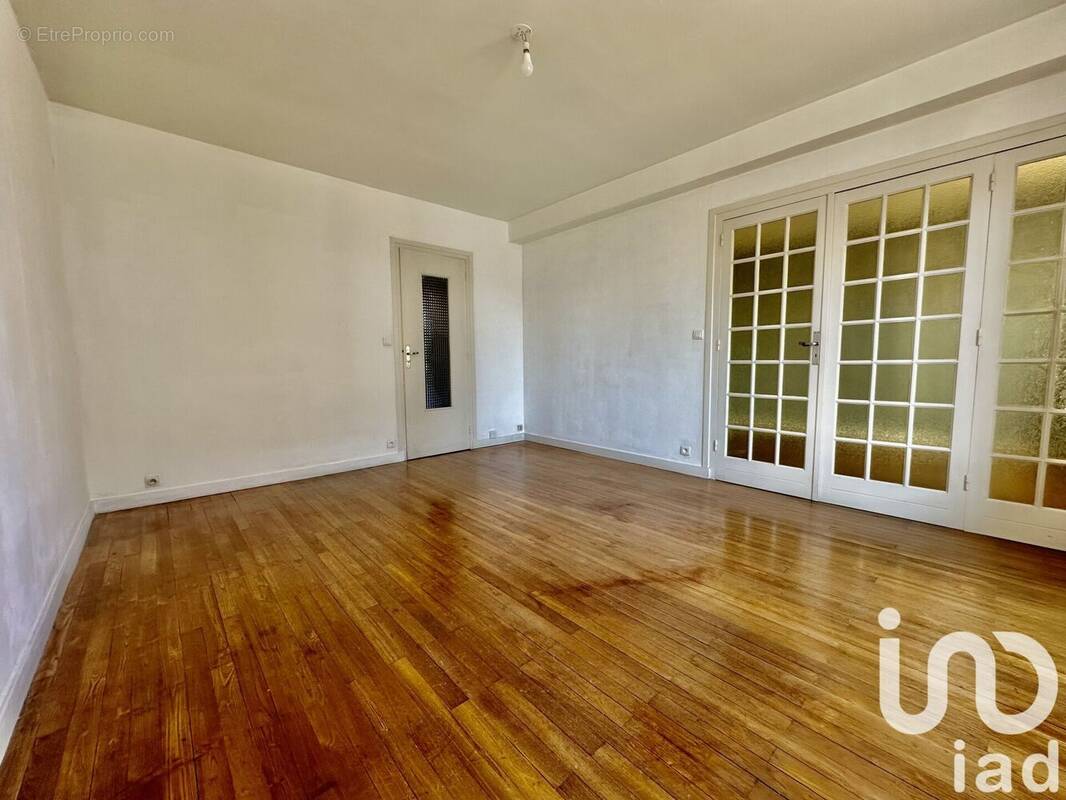 Photo 1 - Appartement à SAINT-ETIENNE