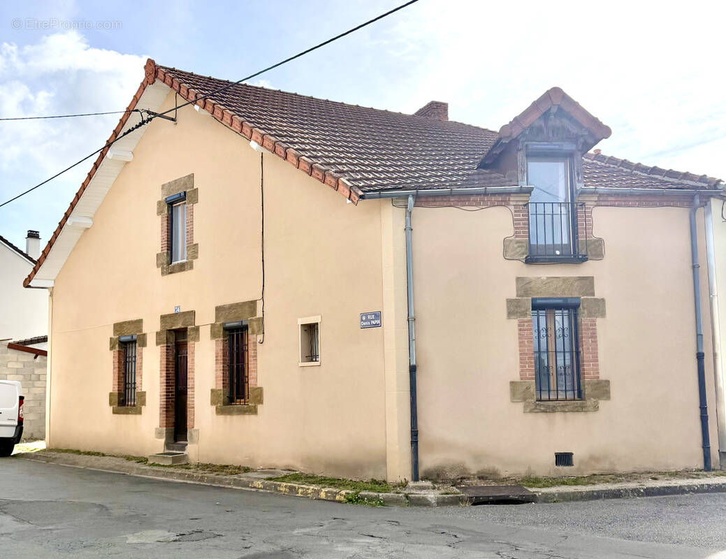 Maison à MOULINS
