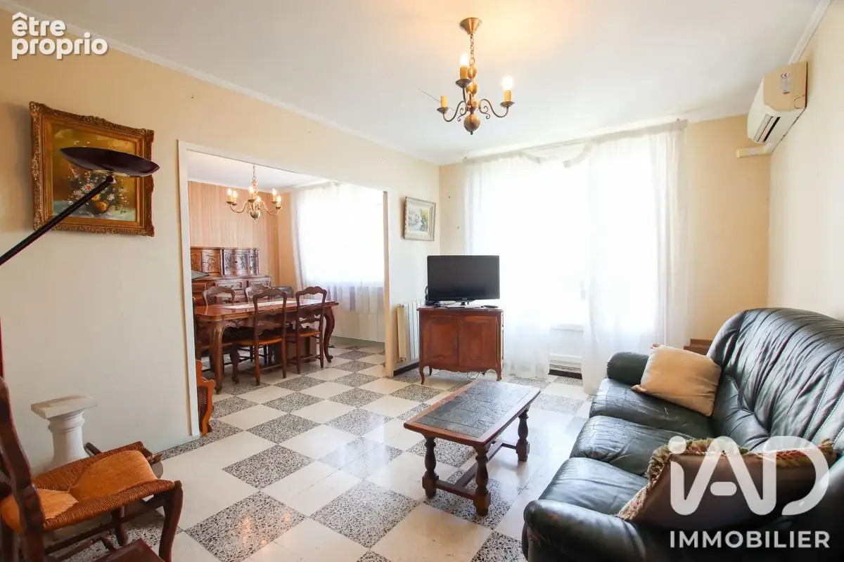 Photo 1 - Appartement à NIMES