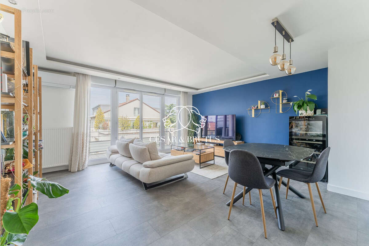 Appartement à LYON-8E