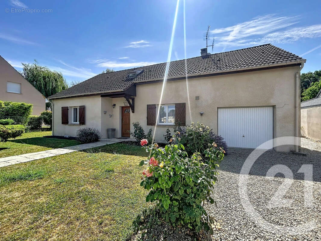 Maison 141 m² à Chalons-En-Champagne  - photo 2