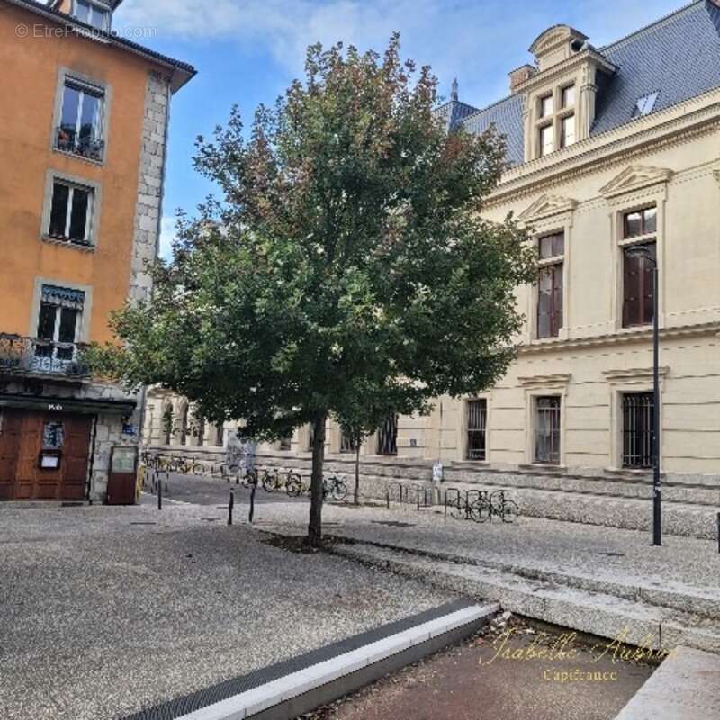 Commerce à GRENOBLE
