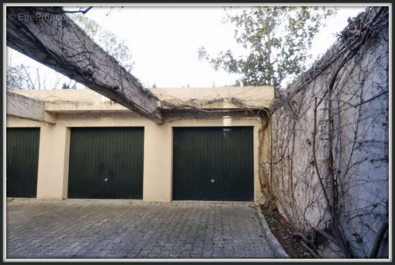 Parking à AIX-EN-PROVENCE