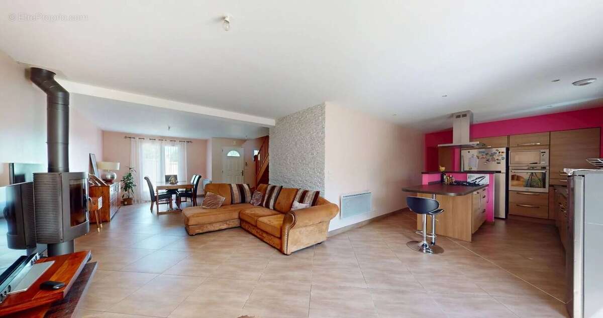 Maison à GRETZ-ARMAINVILLIERS