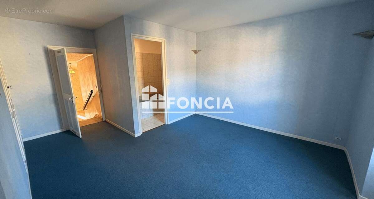 Maison à SAVIGNE-L&#039;EVEQUE