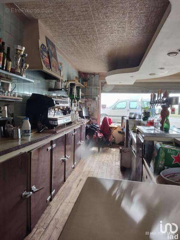 Photo 2 - Commerce à SAINT-AUBIN-DES-BOIS