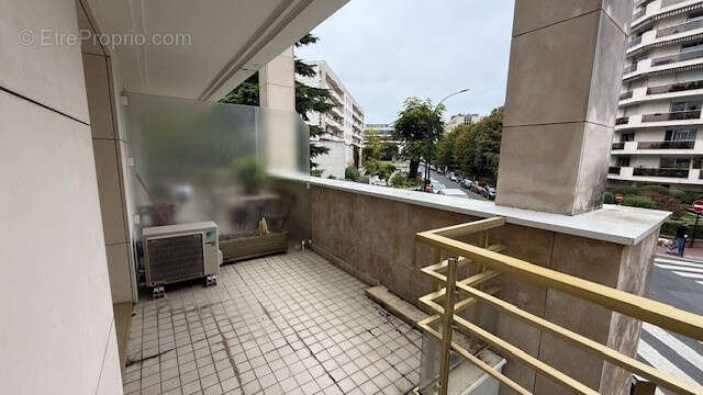 Appartement à LEVALLOIS-PERRET