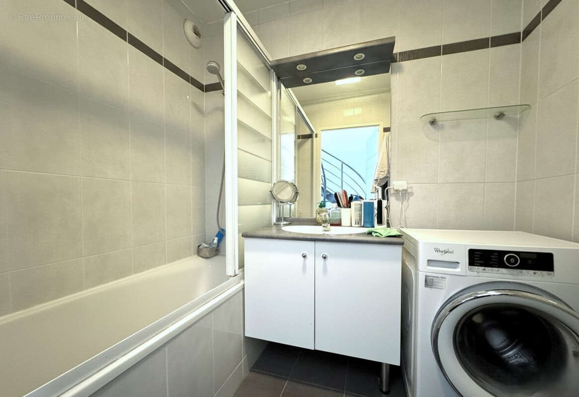 Maison à CHOISY-LE-ROI