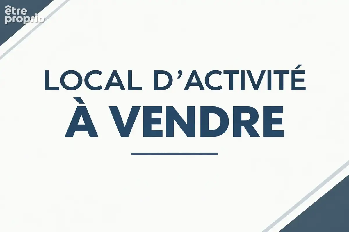 Photo Commerce à Saintes au prix de 2 415 000€