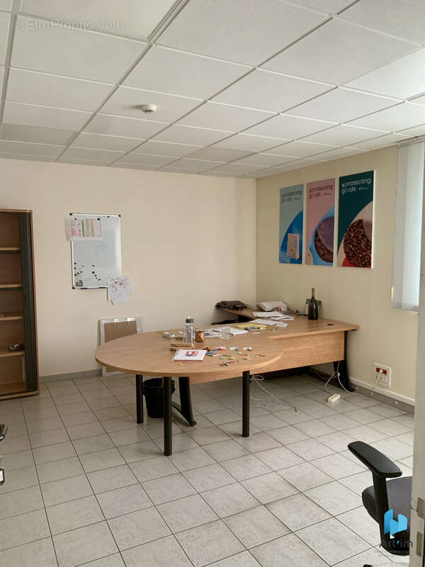 Commerce à LA FERTE-BERNARD