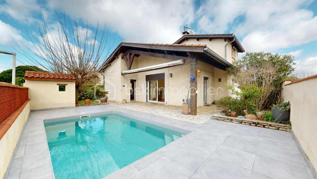 Maison à TOURNEFEUILLE