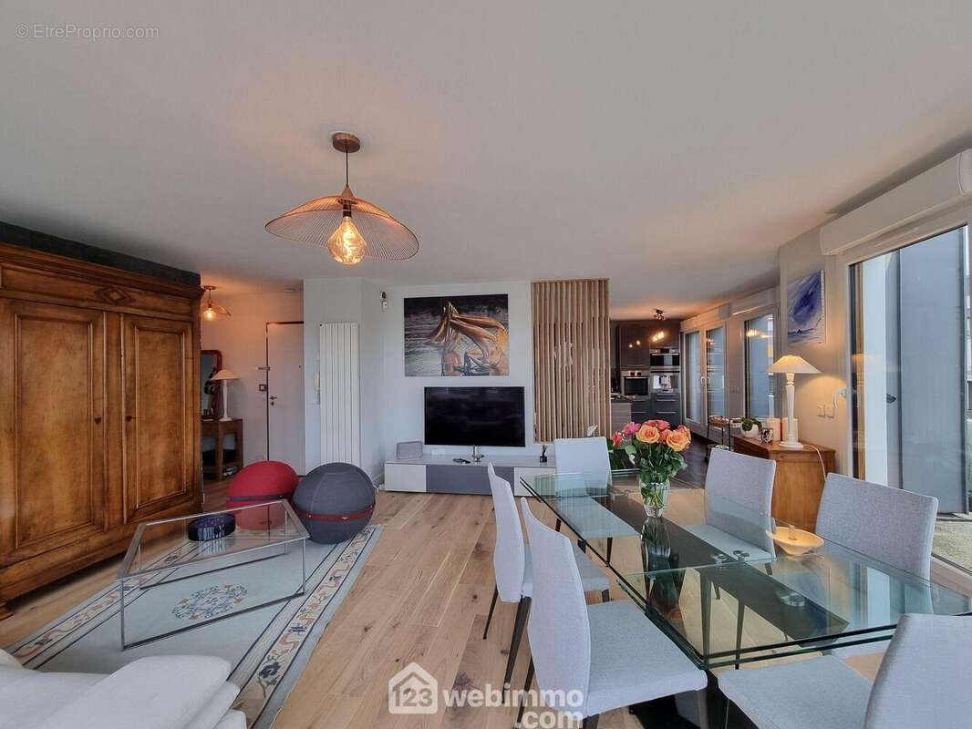 Appartement à CHOISY-LE-ROI