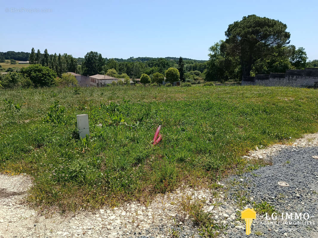 Terrain à BOISREDON