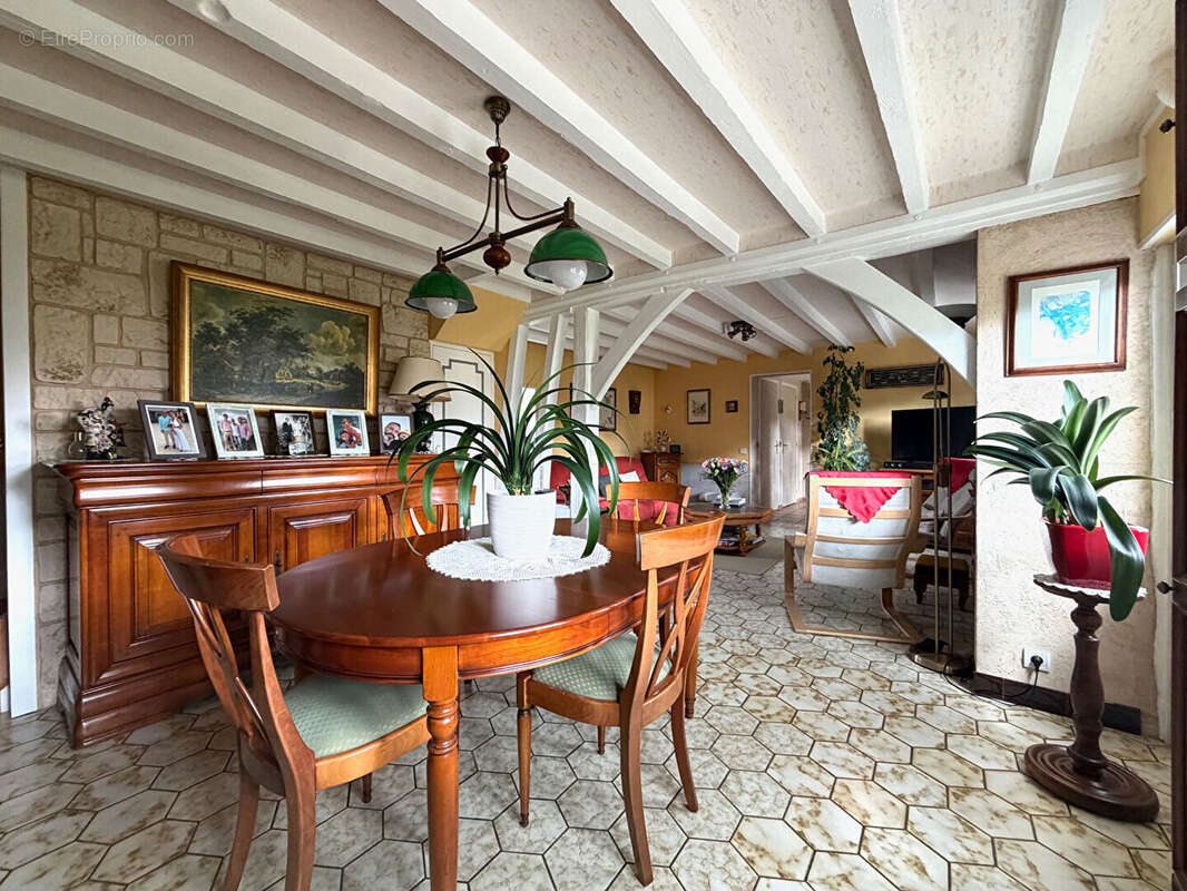 Maison à LE NEUBOURG