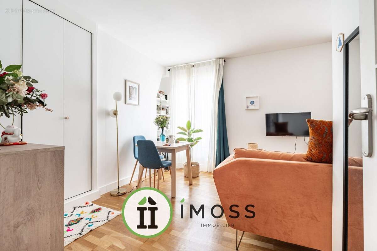 Appartement à PARIS-18E