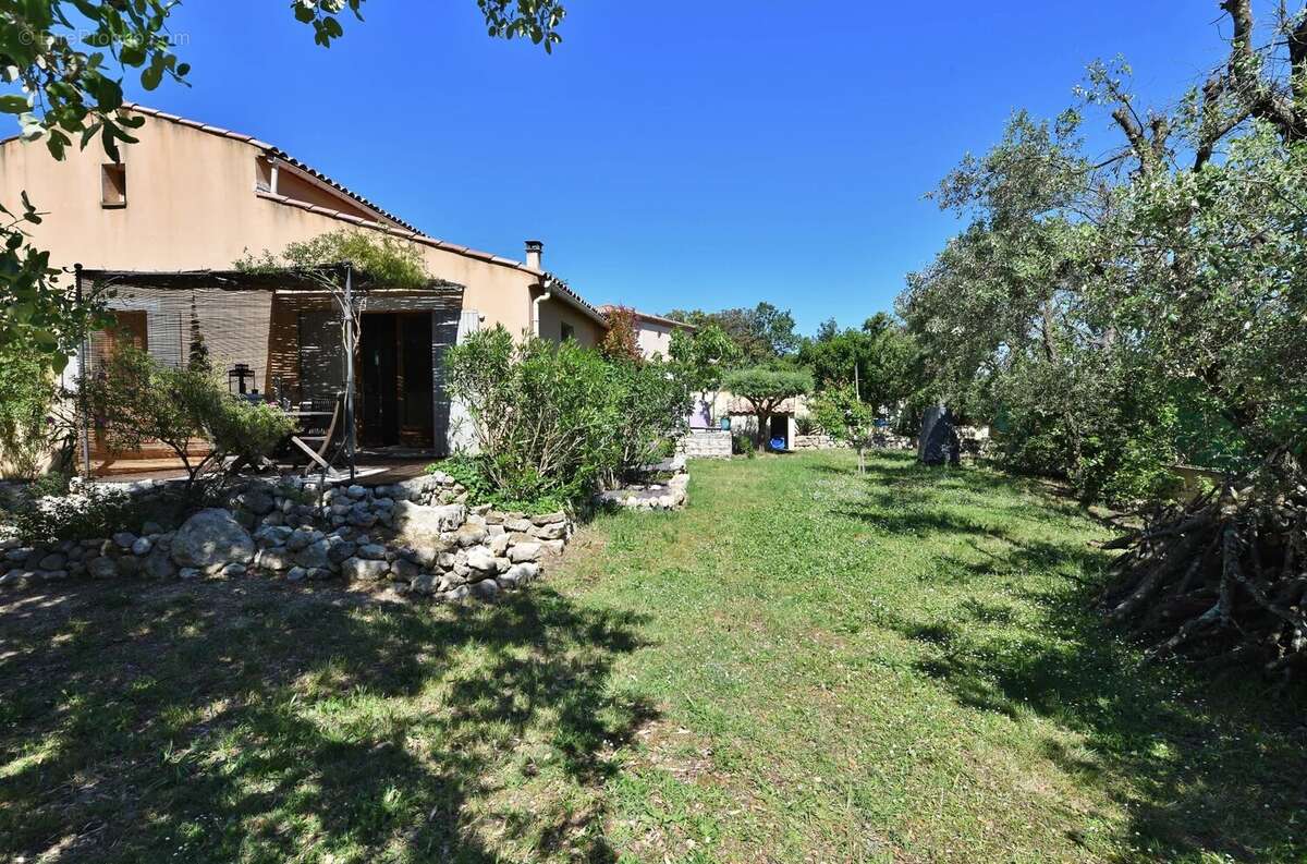 Maison à UZES
