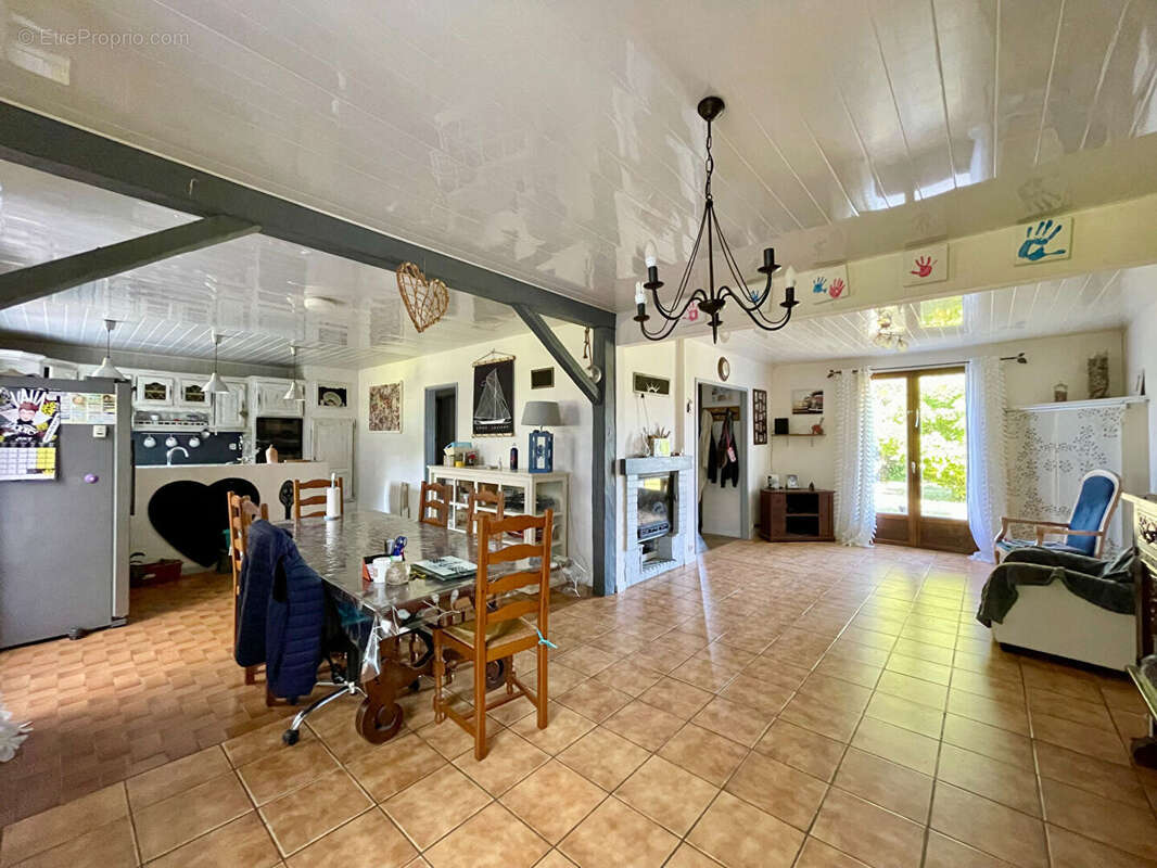 Maison à GRISY-LES-PLATRES