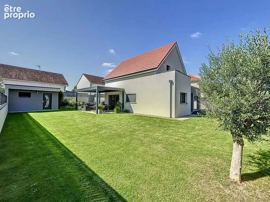 Vente jolie maison récente 2020, accès plain-pied, sur terrain de 5,55 ares LURE - photo 3