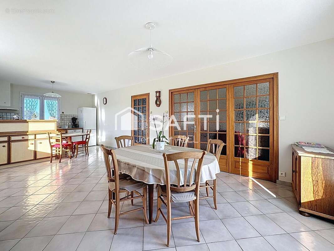 Photo 5 - Maison à LA CHAPELLE-SAINT-LAURENT