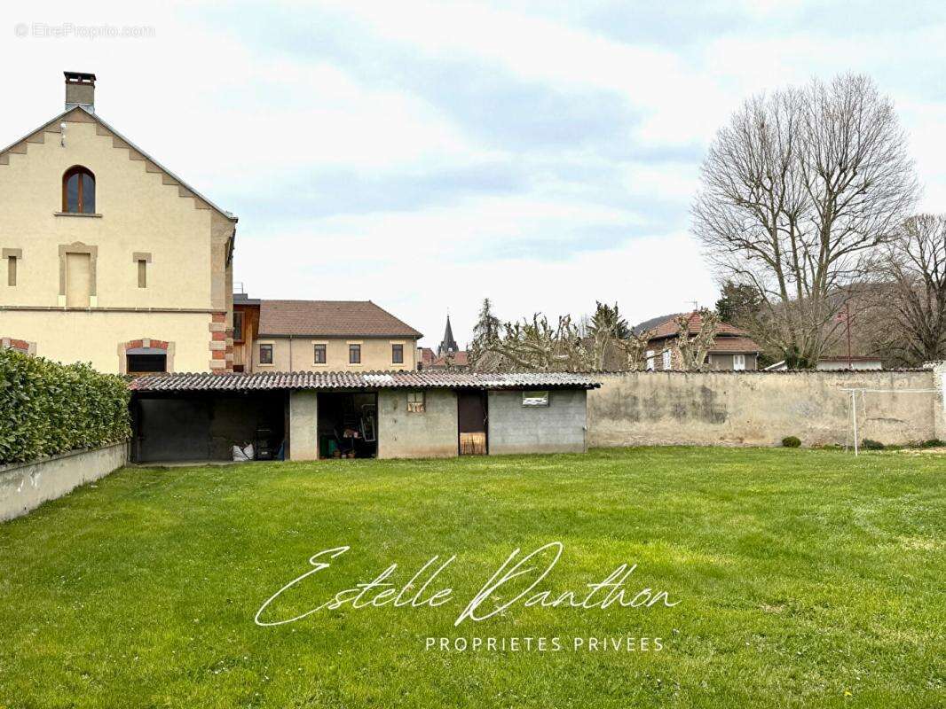 Maison à LE GRAND-LEMPS