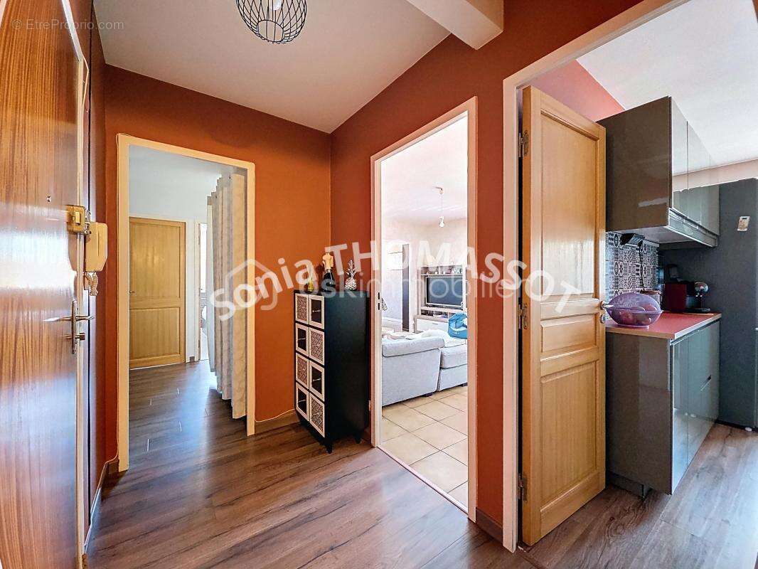 Appartement à LONGVIC