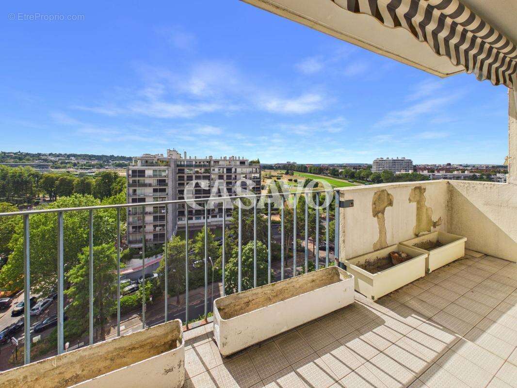 Vente Appartement 4 pièces de 75m² - 92210 Saint-Cloud - photo 3