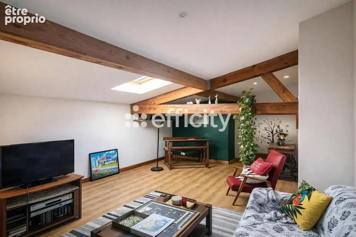 Maison 5 pièces 240 m² à vendre à Le Chay (17600) - photo 11