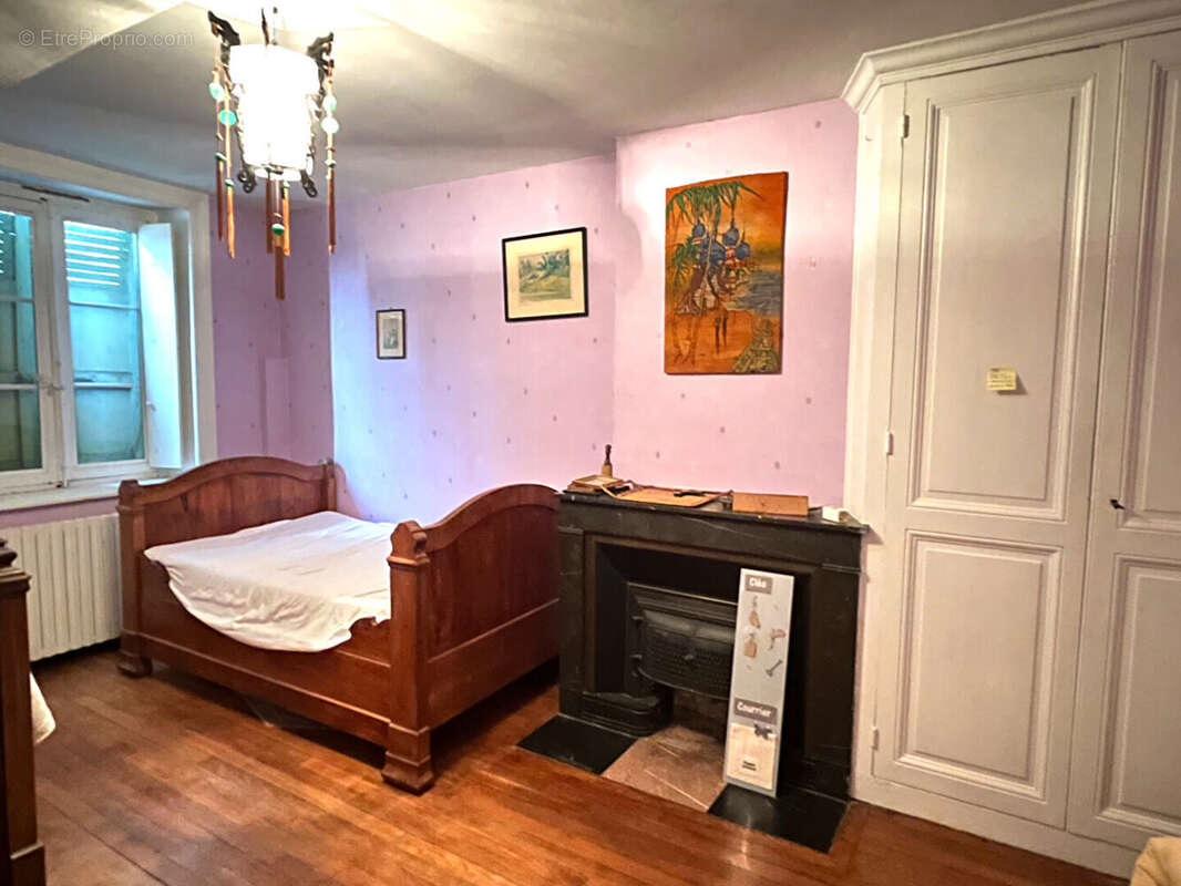 Maison à TIGNIEU-JAMEYZIEU