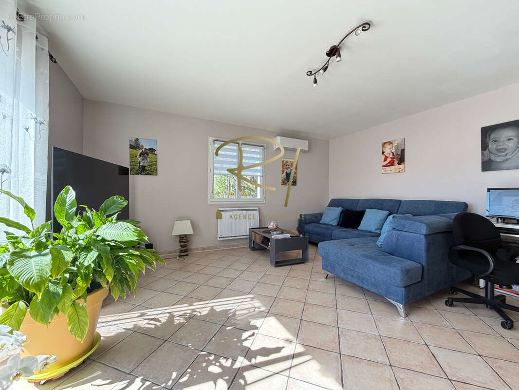 A vendre villa de plain pied-sud ardeche - photo 2