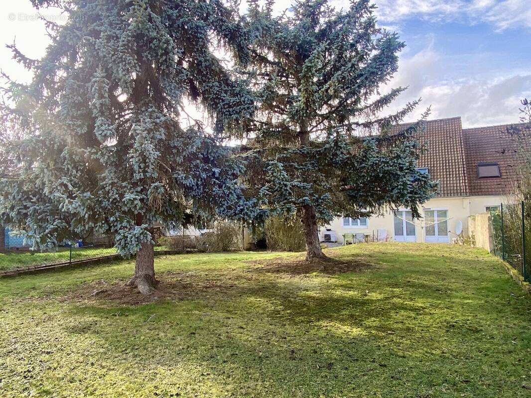 Maison à NOGENT-LE-ROI