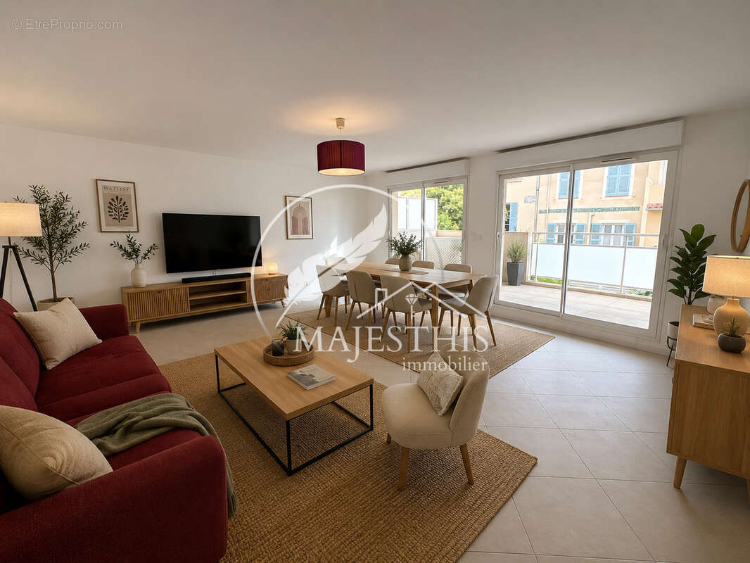 Appartement à HYERES