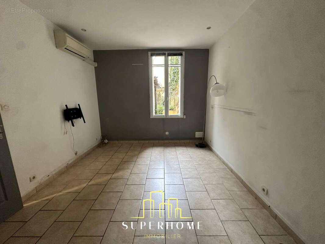 Maison à MARSEILLE-6E