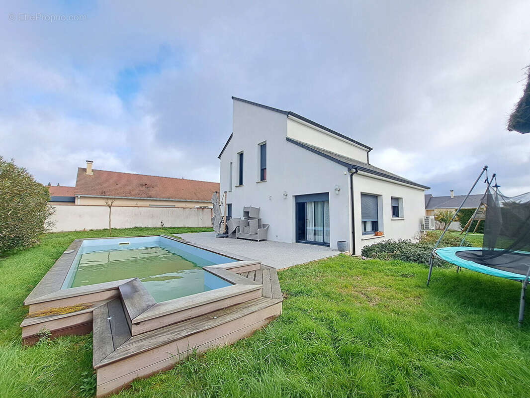 Maison à CHATELLERAULT