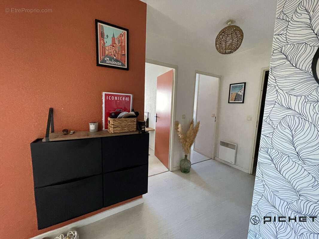 Appartement à BILLERE