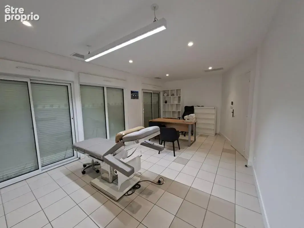 Bureaux ,cabinet médical ou para medical,ou bureaux  saint estèphe 33 - photo 8