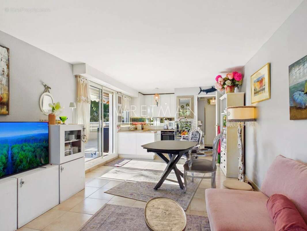 Appartement à SAINT-RAPHAEL