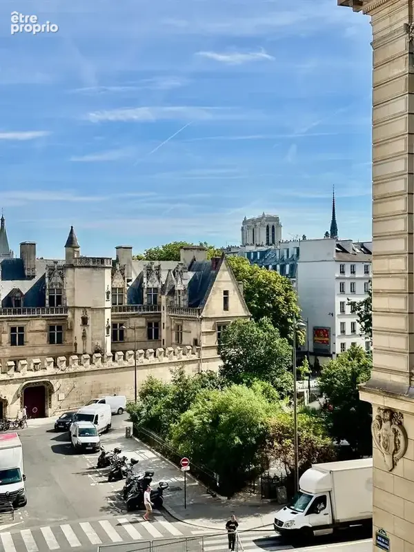Appartement à PARIS-5E