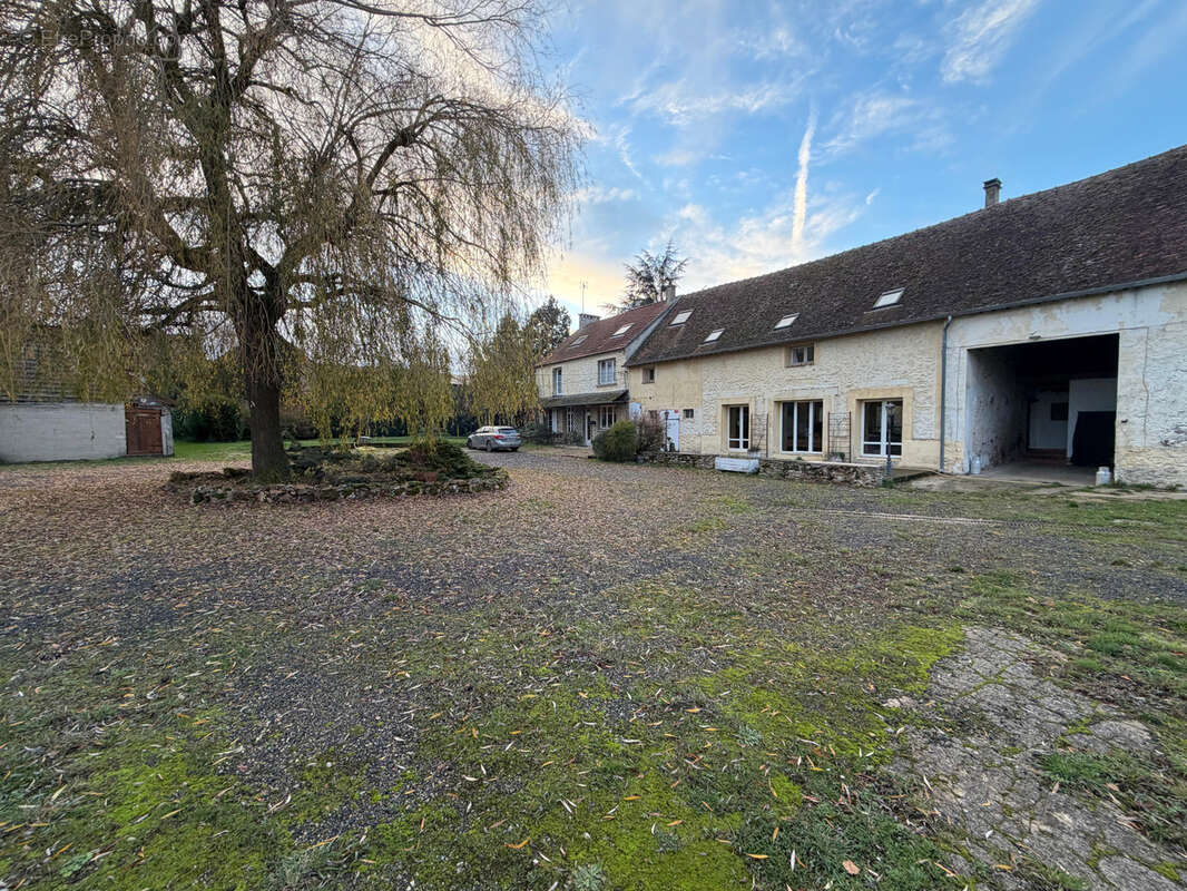 Maison à LA FERTE-SOUS-JOUARRE