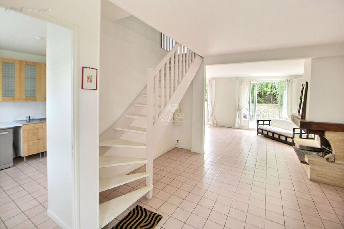 Maison à VERNOUILLET