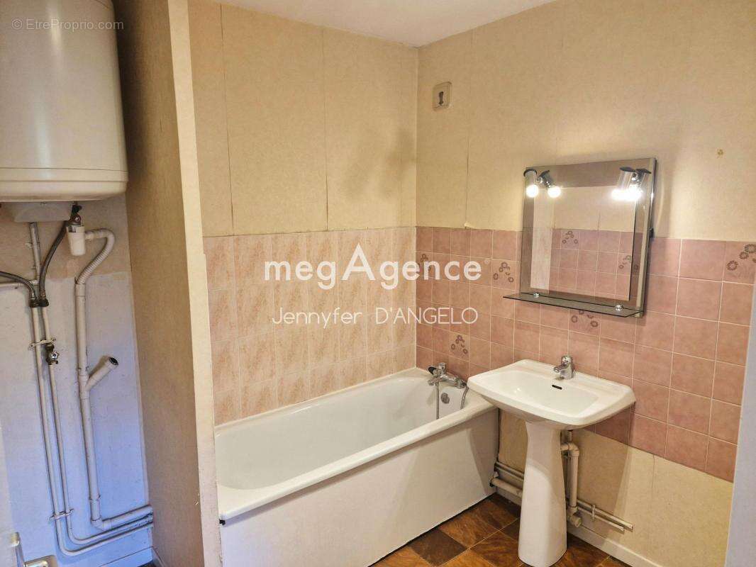 Appartement à SANARY-SUR-MER