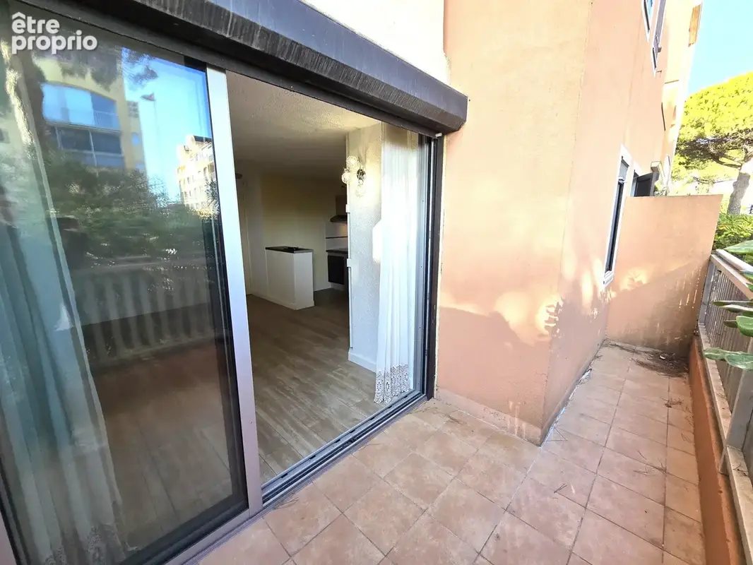 T2 avec terrasse - photo 2